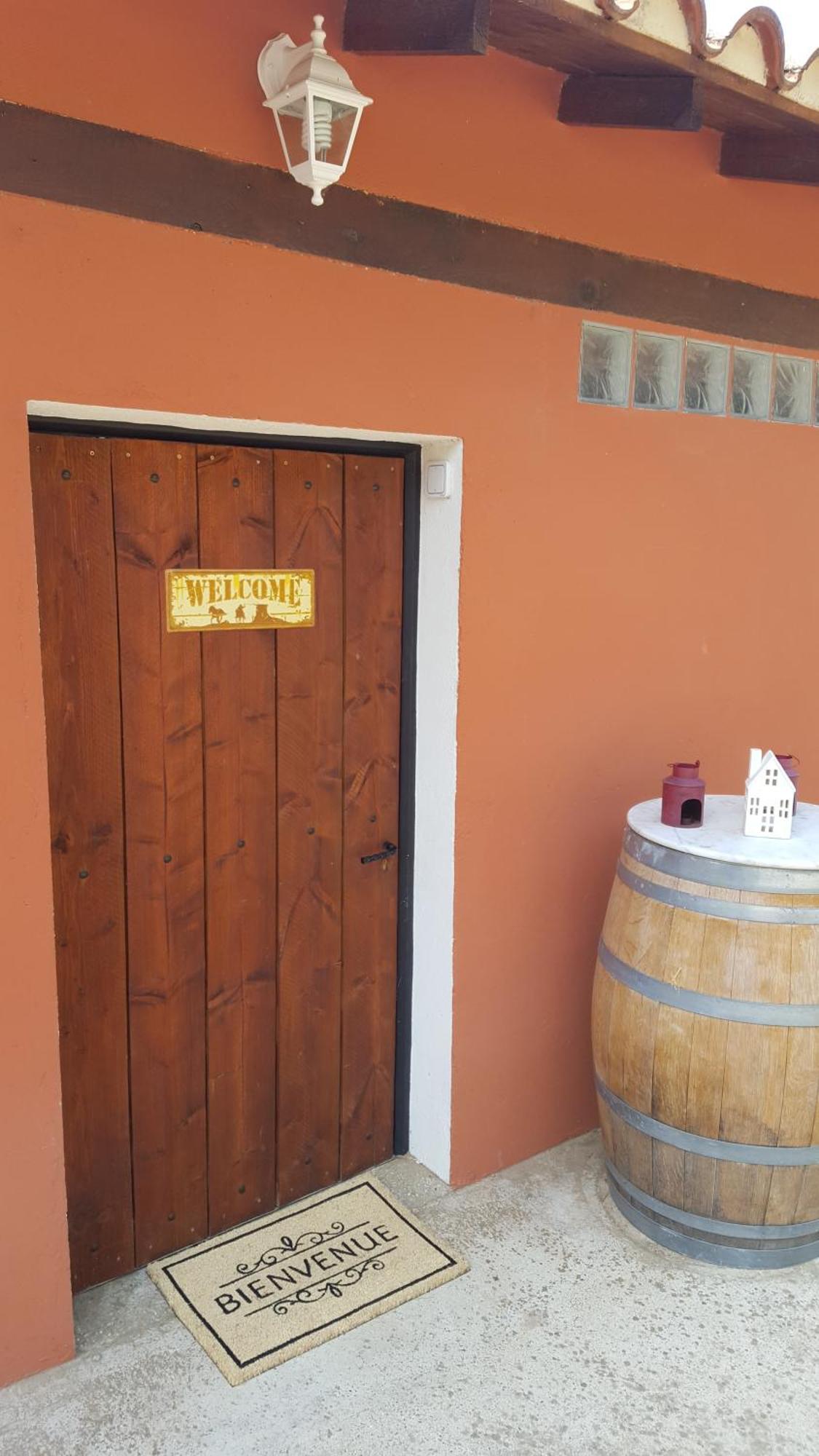 Chambre D'Hotes Le Petit Ranch Los Masos Δωμάτιο φωτογραφία